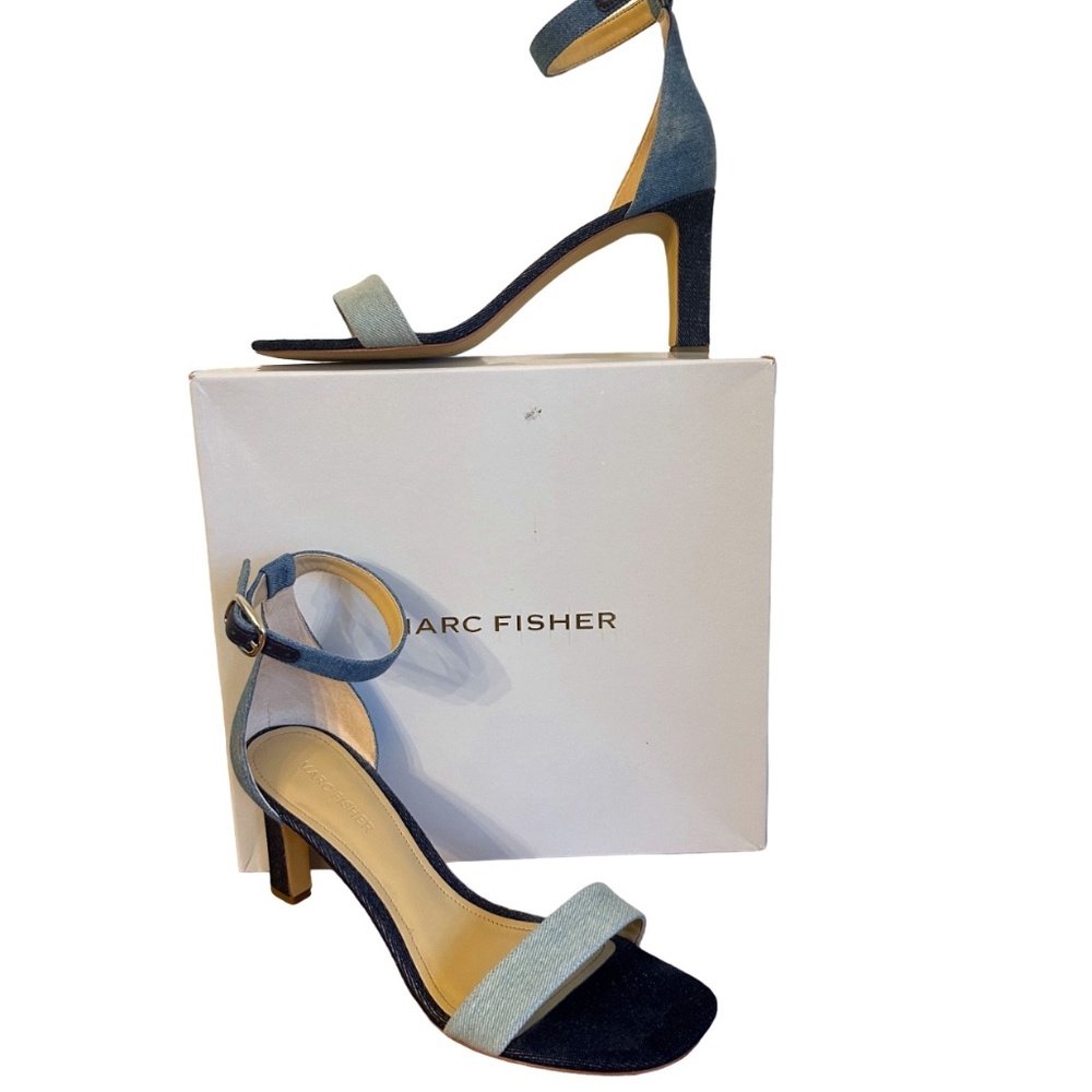 Marc Fisher Two-Toned denim fabric 'Danee2' Heels